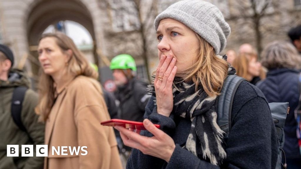 Dinamarca soporta el momento del incendio de Notre-Dame y promete reconstruirla
